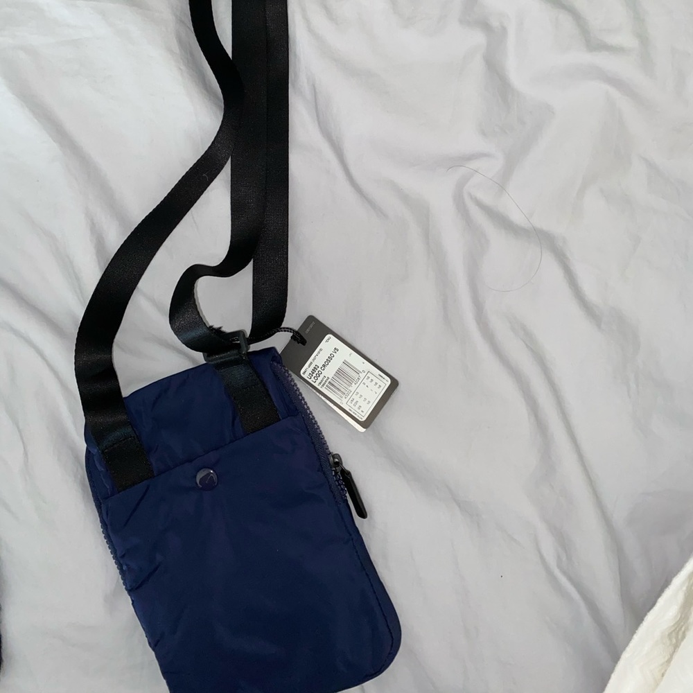 Y-3 navy nylon crossbody